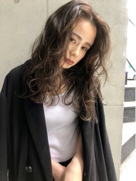 ソルトウォーター(SALT WATER) 外国人風センターパートグレージュロブ