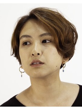 エイチエムヘア(HM HAIR) 前下がりのグラデーションボブ