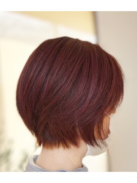 カーサインフィニテイ Hair Design caRsa INFINITY ショートボブ ピンク