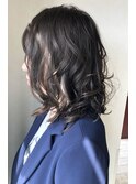 透明感のあるグレー系カラー