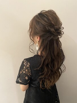 ネオリーブアイム 横浜西口店(Neolive aim) ルーズハーフアップ