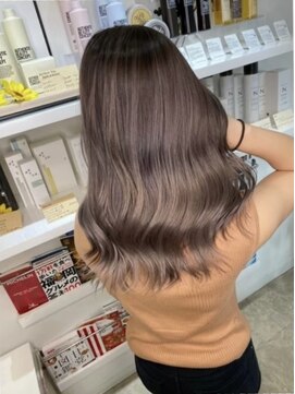 ロンド ストラーダ 心斎橋(Lond strada) シルキーベージュ×グレージュカラー【髪質改善/縮毛矯正】