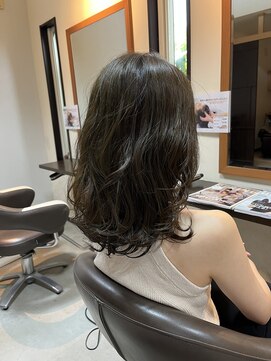 グリーンルーム(Green Room) 【Green Room  佐藤】重ためのミディアムボブ