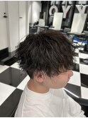 メンズパーマツイスパ波巻きスパイラルマッシュセンターパート