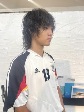 ニュウニュウ(NIU NIU) ウルフ×ツイストスパイラルパーマ