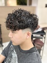 テクト バイアッシュ 吉祥寺店(Tect by Ash)&nbsp;ツイストスパイラルパーマスペインカール高め刈り上げメンズ