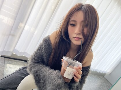 フロクシノーシナイヒリパイリフィケーション(Floccinaucinihilipilification)の写真