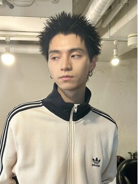 ファルベ(Farbe) スペインカールスパイキーショートブルーブラックフェザーパーマ