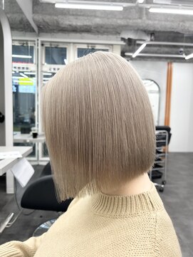 エイト 立川店(EIGHT) ☆ペールミルクティーベージュ☆