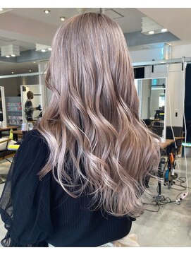 ウェーリング(Welring) ハイトーンパールグレージュ