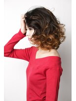 オーバーキャプテンネイキッド(OVER CAPTAIN NAKED)&nbsp;春の撮影プロジェクト♪「切りっぱなしクラデカラーボブ」