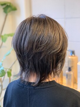 リラ ヘア サロン(rela hair salon) ウルフレイヤー×シルバーグレー
