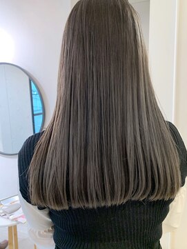 ルーム(Loom.) 切りっぱなしオリーブグレージュ【佐藤あゆな】