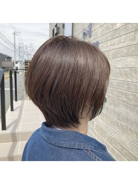 アトリエブルー38(atelier blue 38) 美シルエットショートボブ