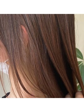 サラジュ 西宮北口店(SARAJU) ■ハイトーン/デザインカラー/インナーカラー【妹尾駿】