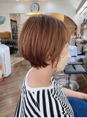 ショートボブ
