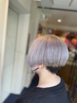 ダブル アンダーバー サロン(W_SALON) ホワイトシルバー