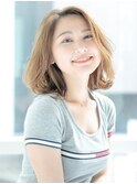 セクションカラー/グラデーションカラー/ペールベージュ/秋葉原