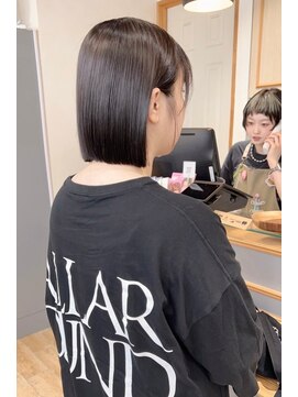 ネオリーブ クーロ(Neolive curro) 韓国前髪顔周り×美髪レイヤー[横浜/縮毛矯正/前髪縮毛矯正]