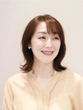 アンベリールフルー(EMBELLIR fleur) 大人のナチュラルミディ