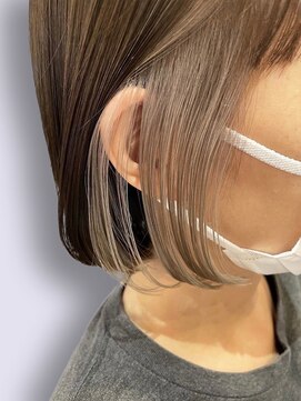 アース 三木店(HAIR & MAKE EARTH) 20代30代40代大人インナーカラー耳掛け切りっぱなし大人ボブ