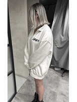 アコ(Aco)&nbsp;★根本が暗すぎない中明度のシャドウルーツバレイヤージュ★