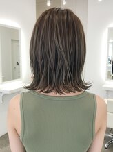 ライフスタイルに合わせた白髪ケア[髪質改善トリートメント/新小岩/新小岩駅/ハイライト]