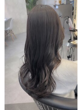 ロンドイディールバンダイ 新潟万代(Lond ideal) おすすめ寒色カラー