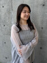 リンダ(LINDA) 山本 絢音