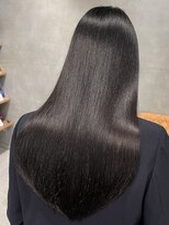 シャルムバイケンジ(Charm.by KENJE)&nbsp;ハイライトカラーミルクティーベージュレイヤーカット髪質改善