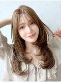 フェミニンロング大人かわいい透明感カラーレイヤーカット小顔