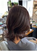 外ハネニュアンスボブ×カシスブラウン
