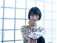 ティピ(tipi)の雰囲気（顔まわり、ショート、ボブ、ウルフ、骨格補正の特許技術）