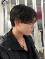 トリッカ シブヤ(TRICCA SHIBUYA)&nbsp;センターパート/メンズマッシュ/ナチュラルウルフ/黒髪/束感ヘア
