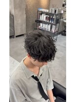 シャルプ(CHALP)&nbsp;無造作シャドーパーマ×韓国風メンズヘア