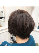 エイチ(H eitf) 【ハンサムショートエイチ原宿/小島遥香】