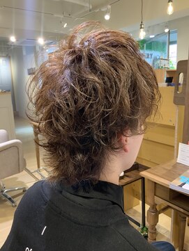 ユーネリー(U-NERY) メンズパーマ