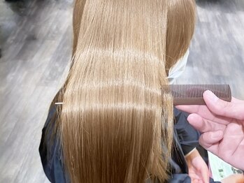 クロリ 淡路店(Chlori)の写真/様々なダメージ/明るさ/髪質に対応する髪質改善×りんご幹細胞TRがとことんうる艶にします♪ブリーチ毛対応