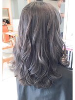 デイズ(days)&nbsp;ミルクティーアッシュベージュ3Dカラー☆ブリーチWカラーモード