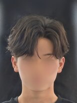 バース バイ ハピネス(BIRTH by happiness)&nbsp;毛流れセンターパートカルマパーマニュアンスパーマ