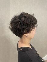 リノ カルバリ(Lino Calbari)&nbsp;マッシュショート×ランダムパーマ