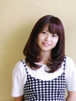 バグ 恵比寿(Bug)&nbsp;ピンクカラーの内巻きワンカールセミロング