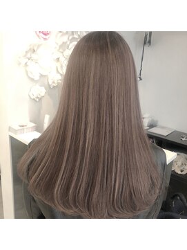 レガシーヘアーデザイン(Legacy hair design) 「ハイライトたっぷりグレージュ」