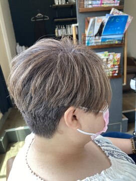 アンバー(amber) ハンサムショート