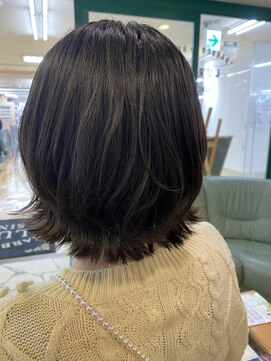 ルアージュ 調布店 外ハネ×ショートボブ