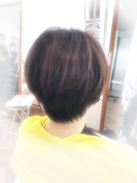 レリビー アウラ(LELiBE_'aula) ショートボブ