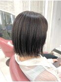 ダークアッシュ/ミディアム/シャギー/ワンレン/20代30代/小顔/