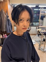 ジャンクス 千葉(junks)&nbsp;センターパート　ハンサムショート　　ブルーブラック