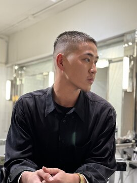 メリケンバーバーショップ フクオカ(MERICAN BARBERSHOP FUK) ハイライトマッシュパーマウルフアッシュブラック