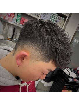 ダムディートウキョウ 心斎橋店(DAMDEE TOKYO) ダークアッシュ/カルマパーマ/ベリーショート[心斎橋/理容室]